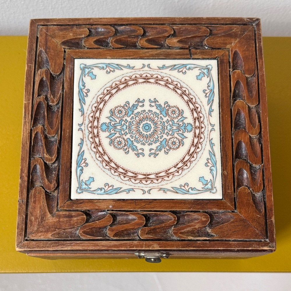 Wooden Trinket Box with Decorative Tile Top - Blue and Brown